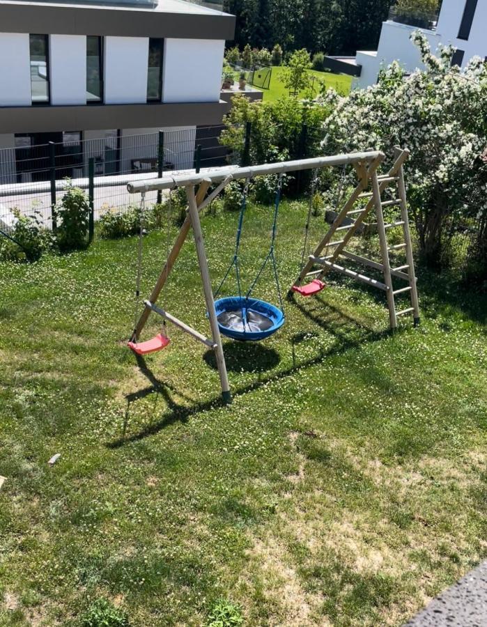 Mayen, Im Mohren, Privatzimmer Nr2, Waldrand, Nahe Nurburgring & Burg Eltz, Gemeinschaftsbad Exteriör bild